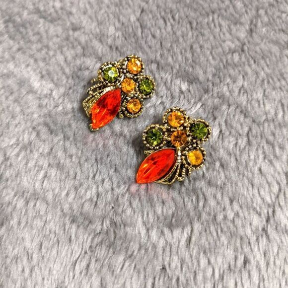 Vintage 1960's Orange, Green & Amber Rhinestone Clip Earrings - Picture 12 of 13